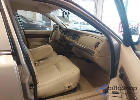 2010 Mercury Grand Marquis Ls (Fleet Only) from USA, damaged, VIN 2MEBM7FV7AX622007